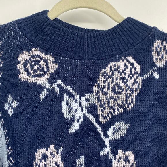 Vintage 80s Sweater Cross Stitch Floral Design Pullover Navy Blue Womens Medium - Picture 3 of 6